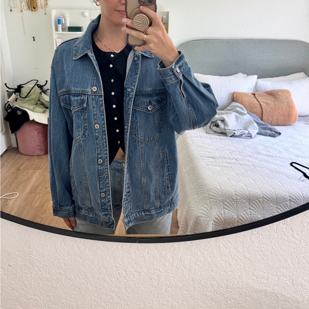 Abercrombie Women’s Oversized Blue Denim Jacket- Size Medium - Picture 5 of 16